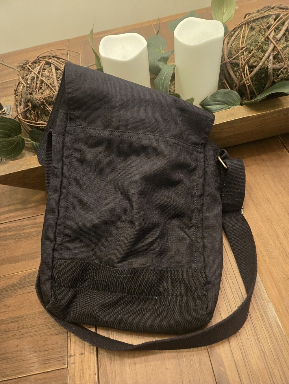 Carhartt Crossbody Bag - Picture 3 of 3